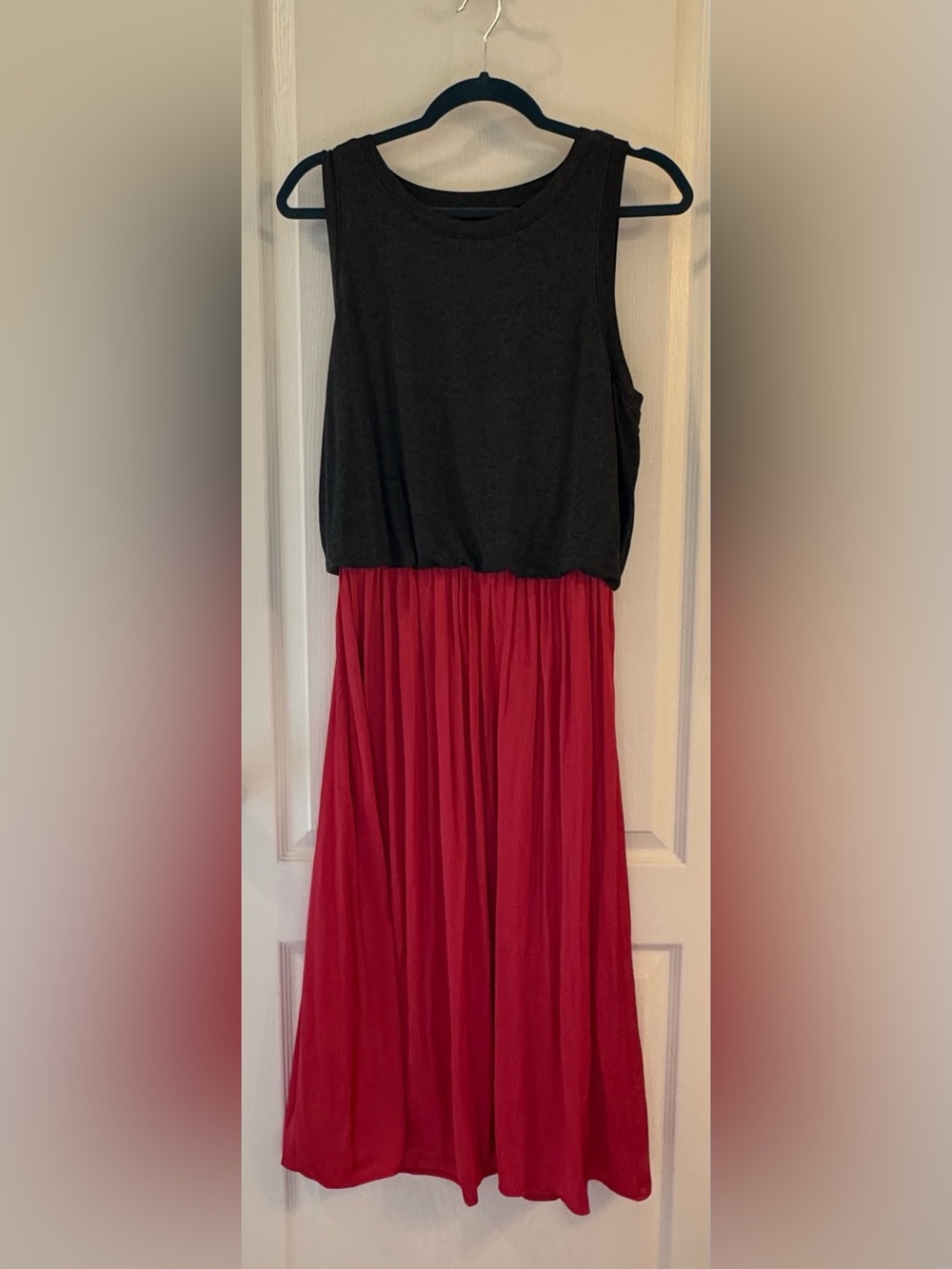 LOFT Dark Gray and Red Sleeveless Maxi Dress